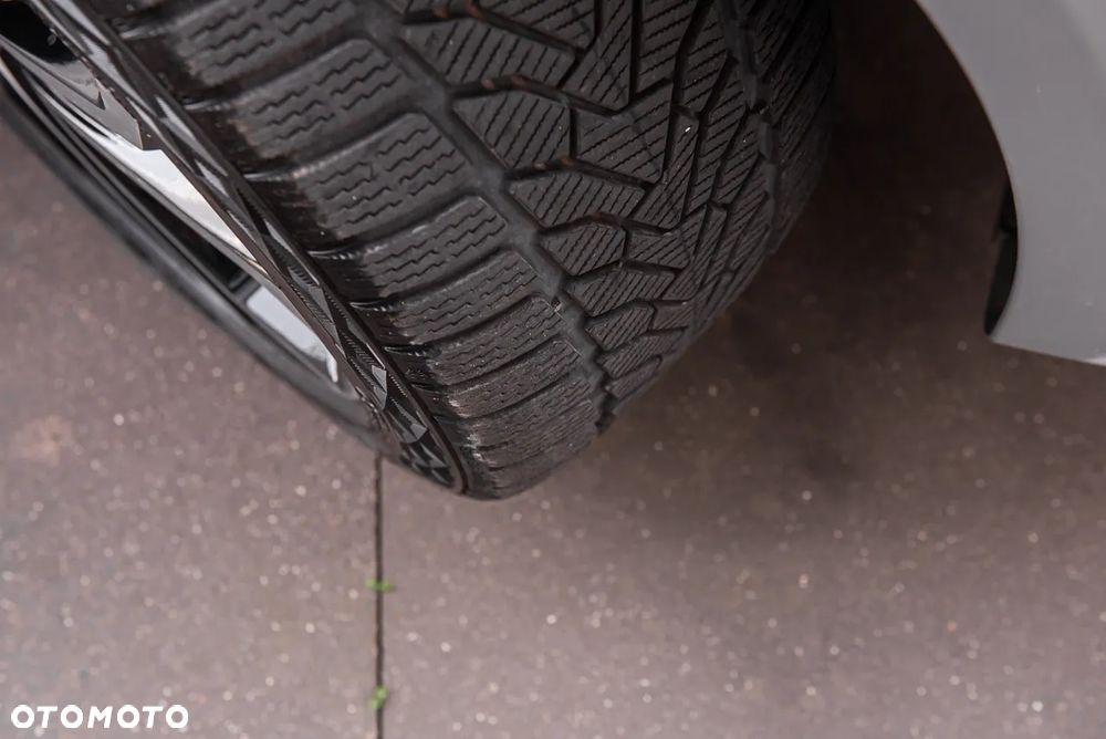 Volkswagen Passat CC 2.0 TSI Exclusive - 32