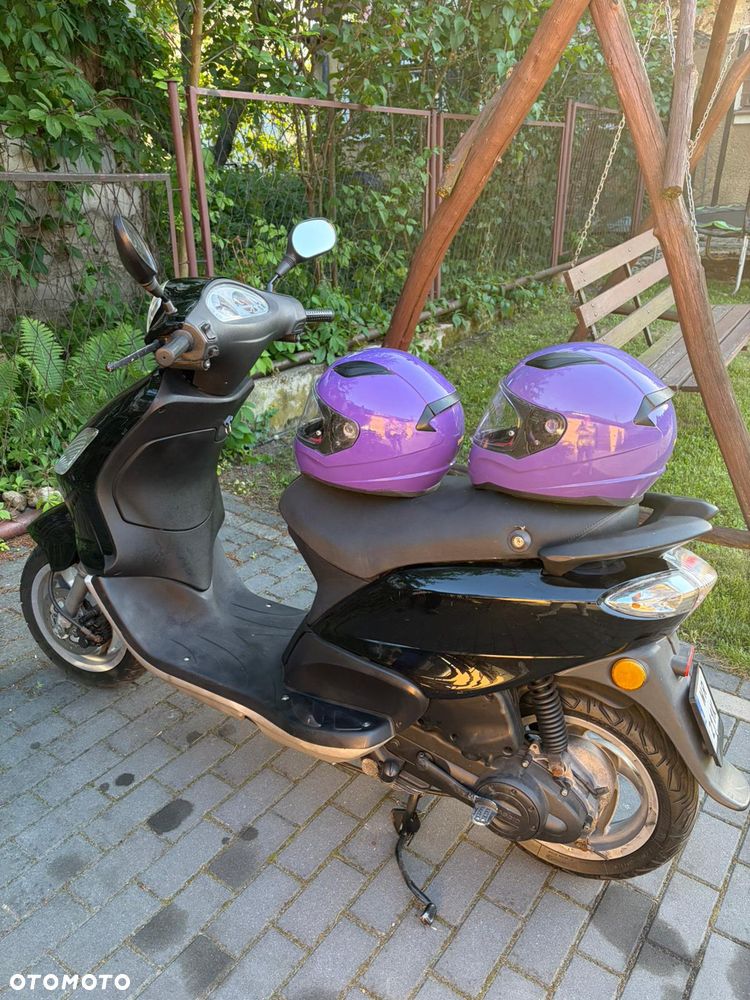 Piaggio FLY - 7