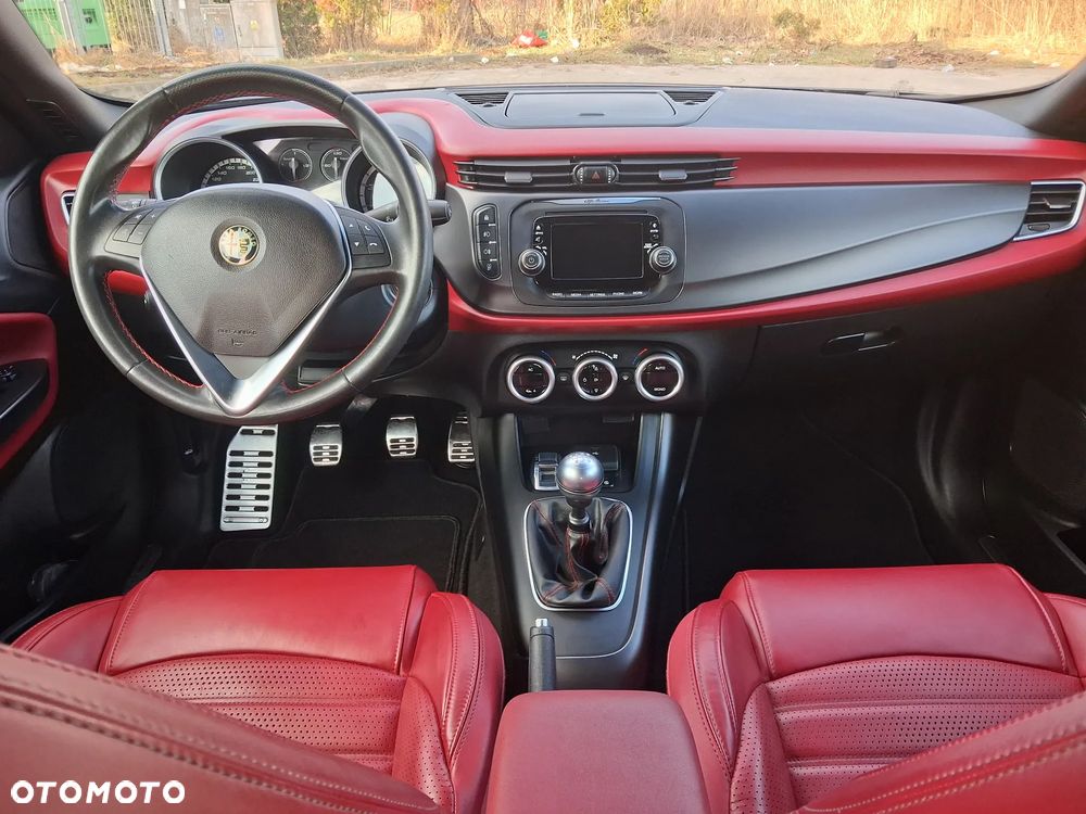 Alfa Romeo Giulietta 1.4 TB 16V Multiair Collezione - 16