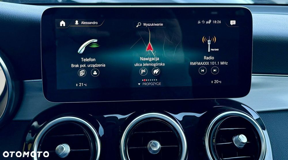 Mercedes-Benz GLC 300 d 4Matic 9G-TRONIC AMG Line - 25