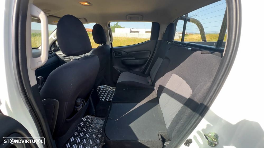 Mitsubishi L200 2.3 DI-D Space Cab Invite 4WD - 9