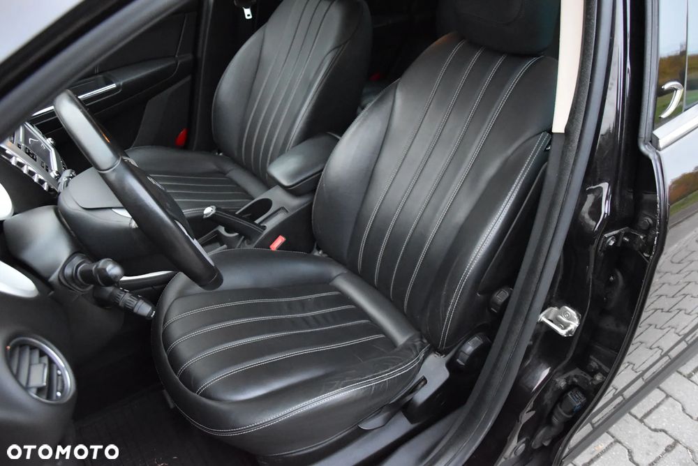 Lancia Delta 1.4 TurboJet 16v Gold - 21