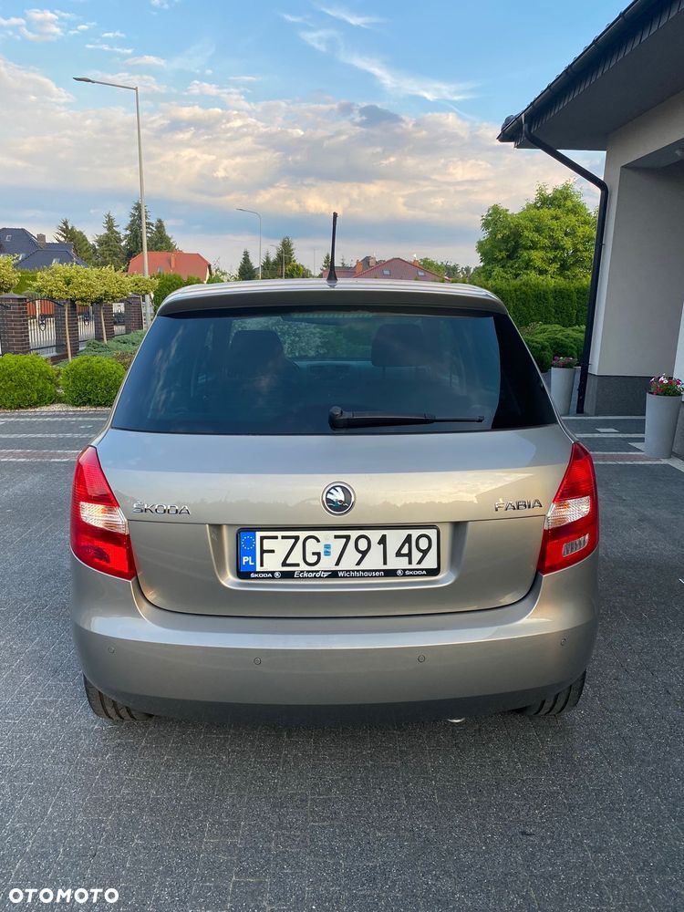 Skoda Fabia 1.4 16V STYLE Edition - 6