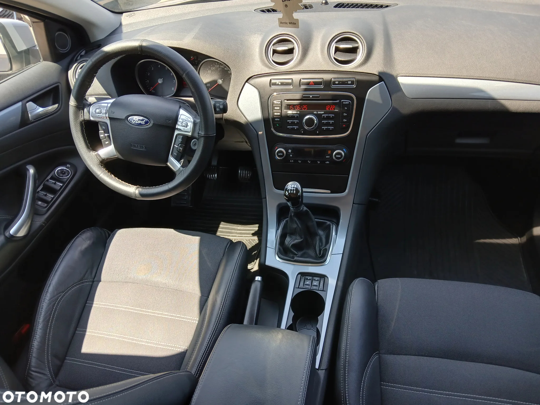 Ford Mondeo 2.0 FF Trend - 16