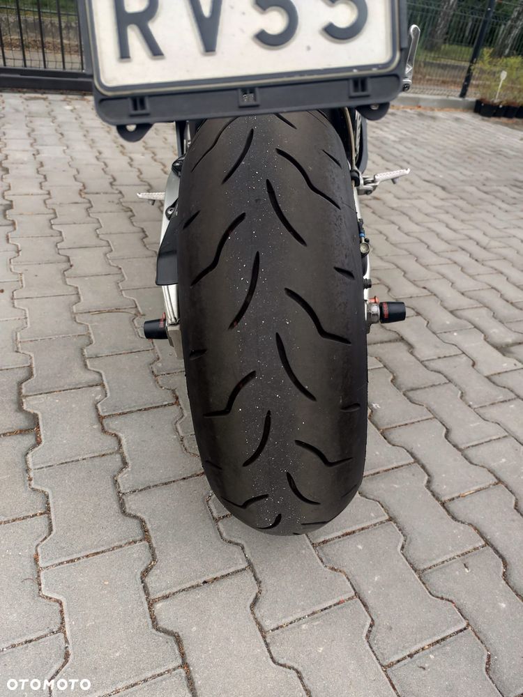 Honda CBR - 6