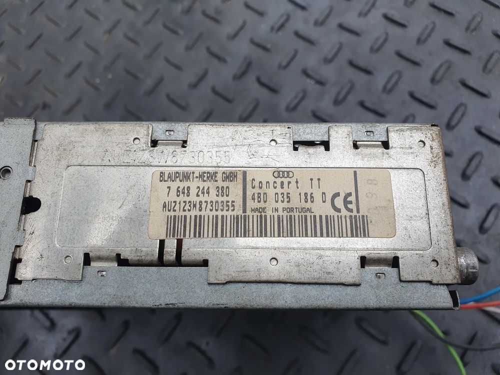RADIO AUDI CONCERT AUDI A2 4B0035186D - 4