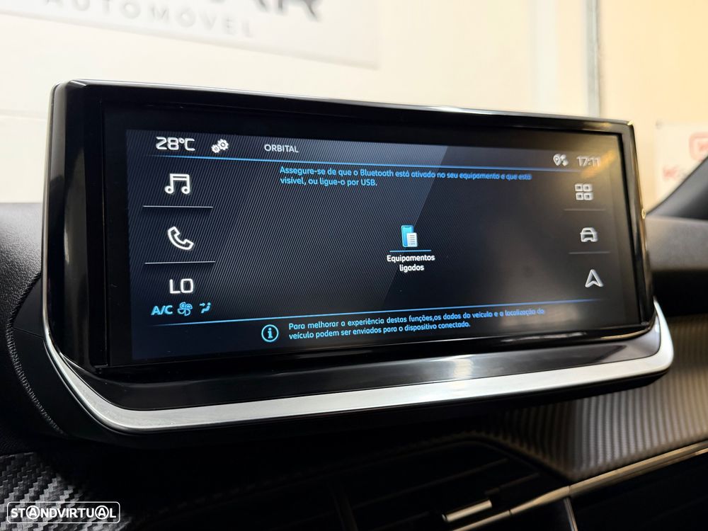Peugeot 2008 Hybrid 145 e-DSC Style - 27