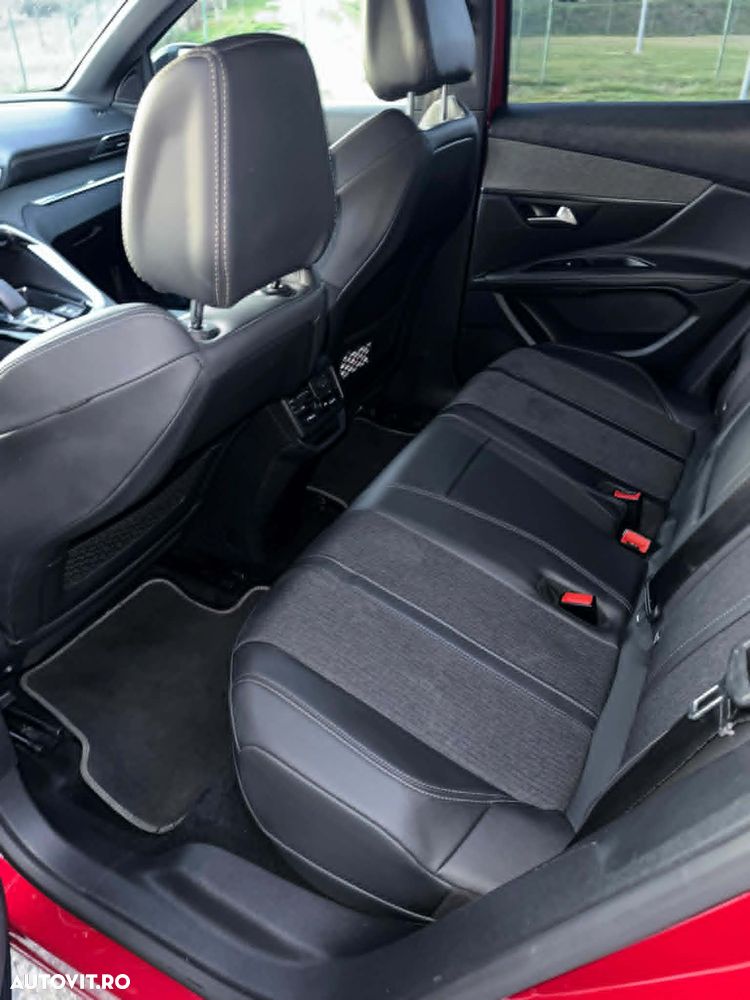 Peugeot 3008 225 e-EAT8 GT - 11