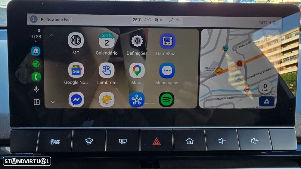 MG MG4 64 kWh Luxury - 21