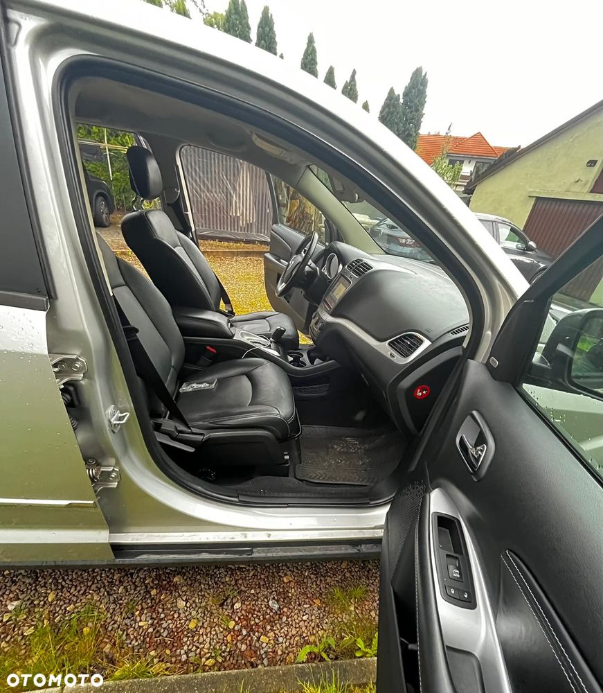 Fiat Freemont 3.6 V6 Lounge - 16