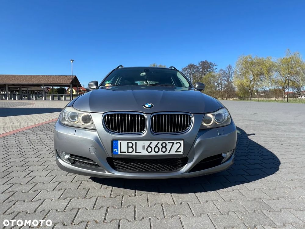 BMW Seria 3 318d DPF - 2