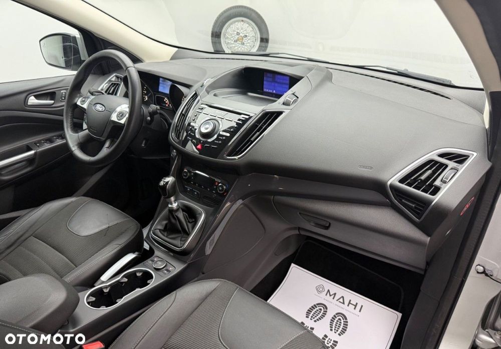 Ford Kuga 2.0 TDCi 4WD Titanium - 17