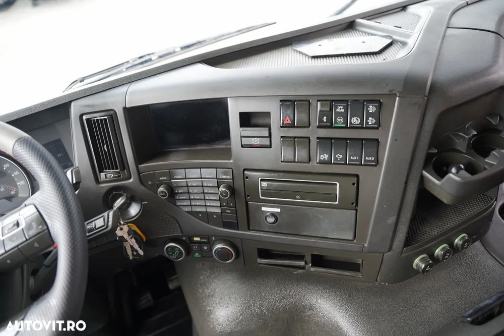 Volvo FMX 410 / 8x4 / BETONIERĂ / BETONIERĂ / LIEBHERR / 9 M3 / I-SHIFT / JANTE DIN ALIAJ / EURO 6 - 30