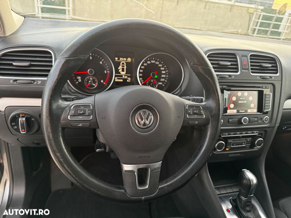 Volkswagen Golf Variant 1.6 TDI DPF DSG Comfortline - 17