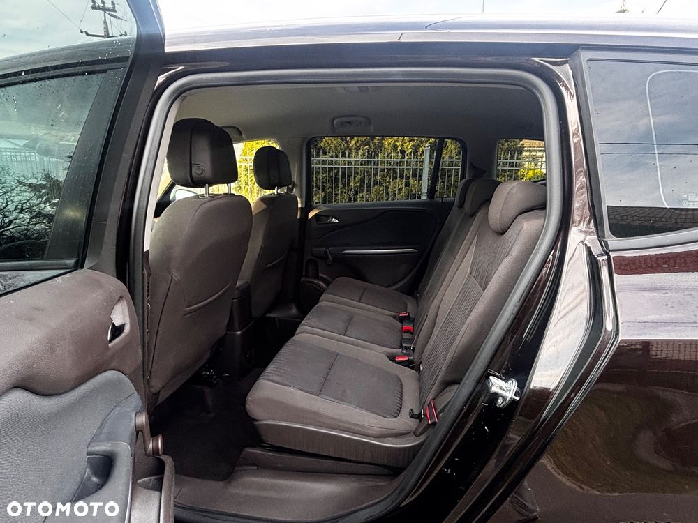 Opel Zafira Tourer 2.0 CDTI Active - 10