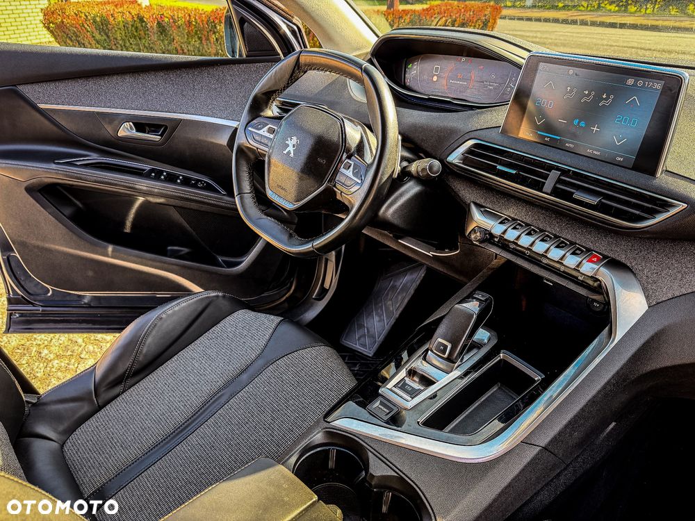 Peugeot 5008 PureTech 130 EAT6 Allure - 7