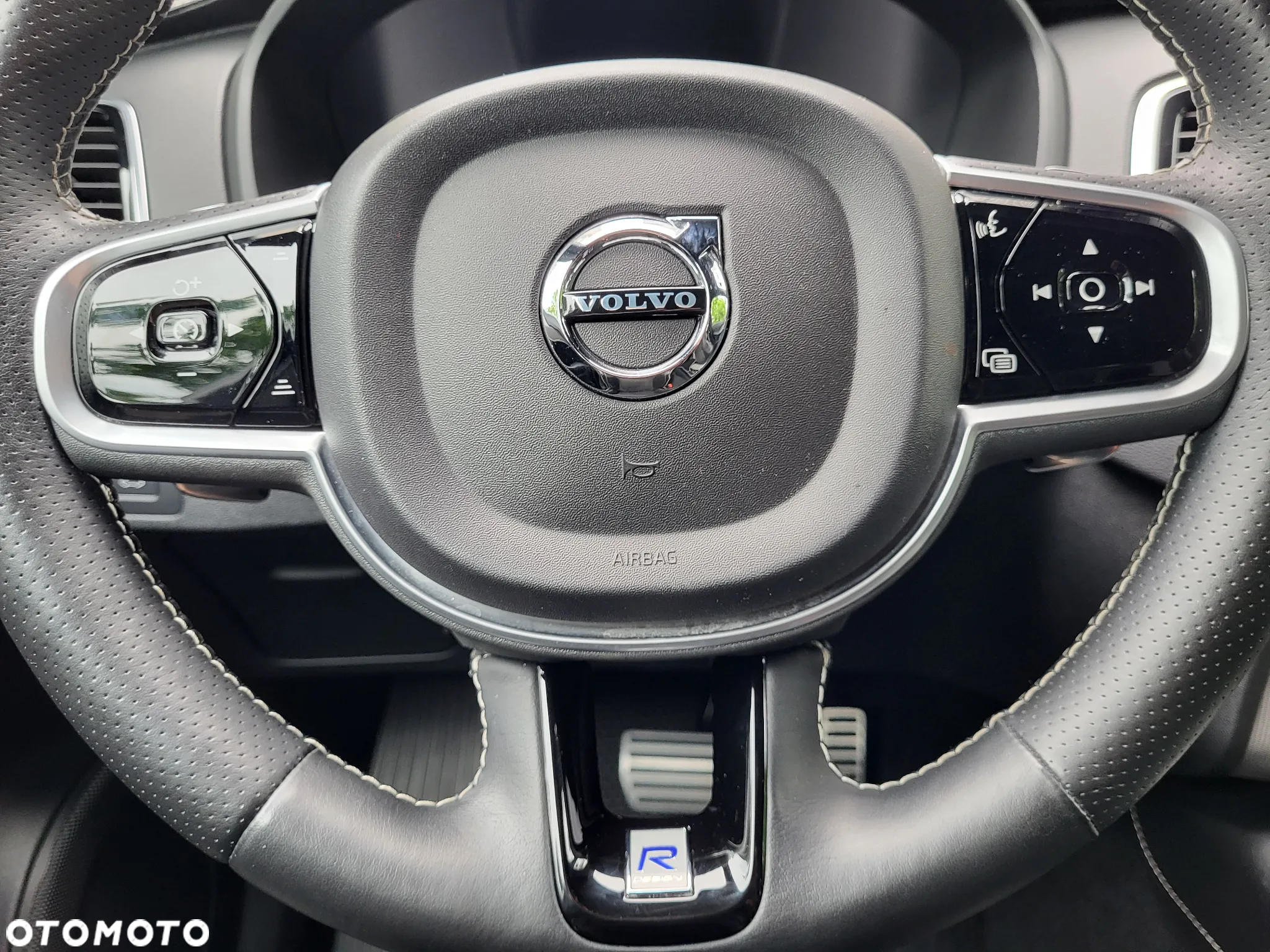 Volvo XC 90 D5 SCR AWD R-Design 7os - 20