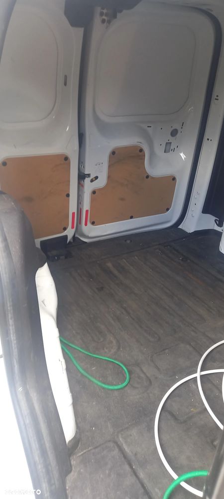 Ford Transit Courier Trend - 9