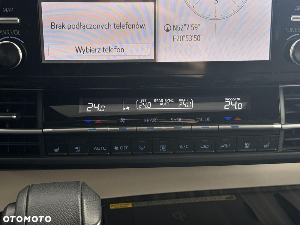 Toyota Sienna - 28
