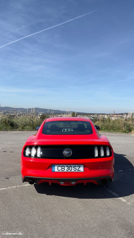 Ford Mustang 2.3 Eco Boost - 46