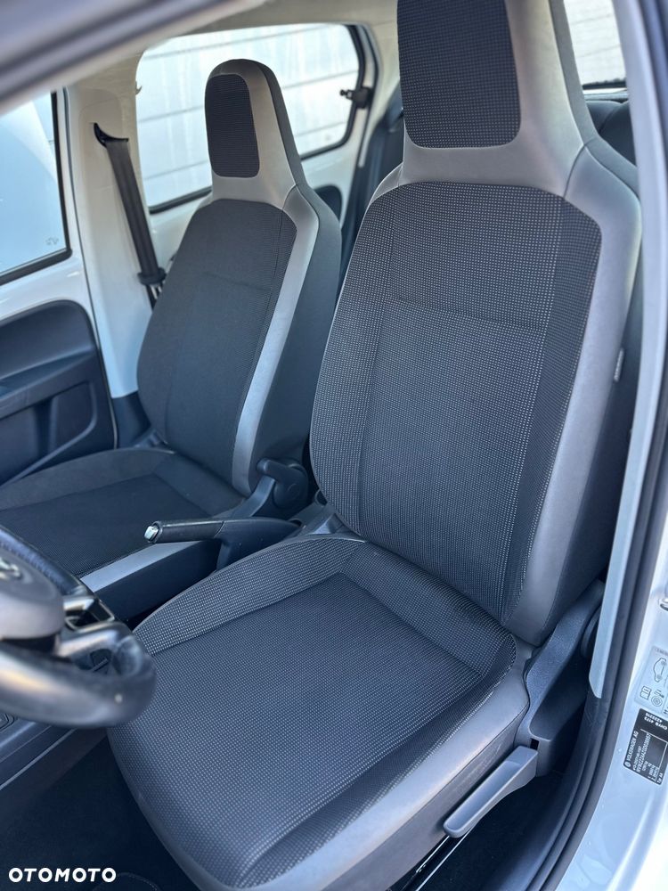 Volkswagen up! - 11