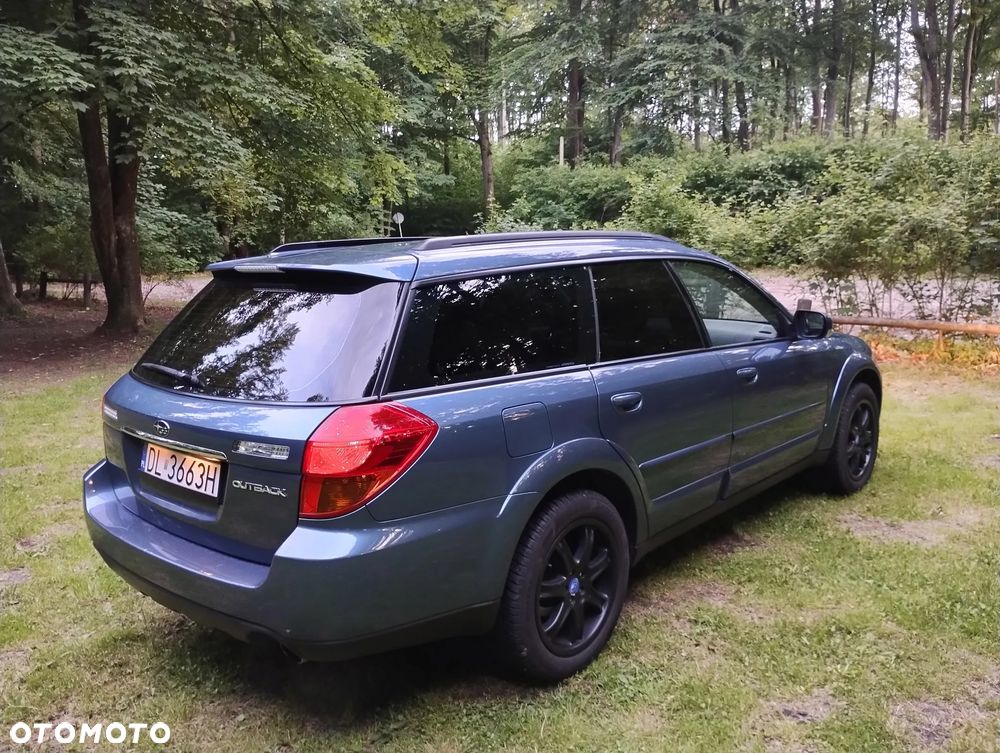 Subaru Outback 3.0 H6 - 30