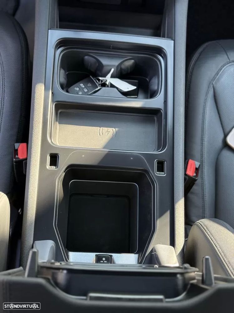 Land Rover Defender 2.0 P400e 110 AWD X-Dynamic HSE - 14