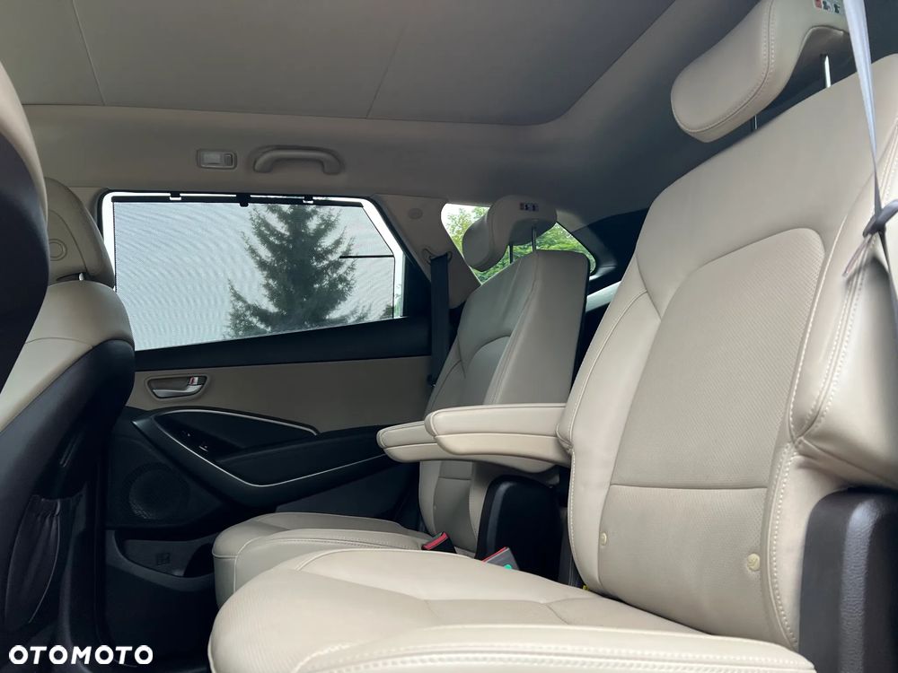 Hyundai Grand Santa Fe 2.2 CRDi Platinum 6os - 12