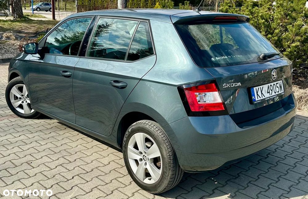Skoda Fabia - 4