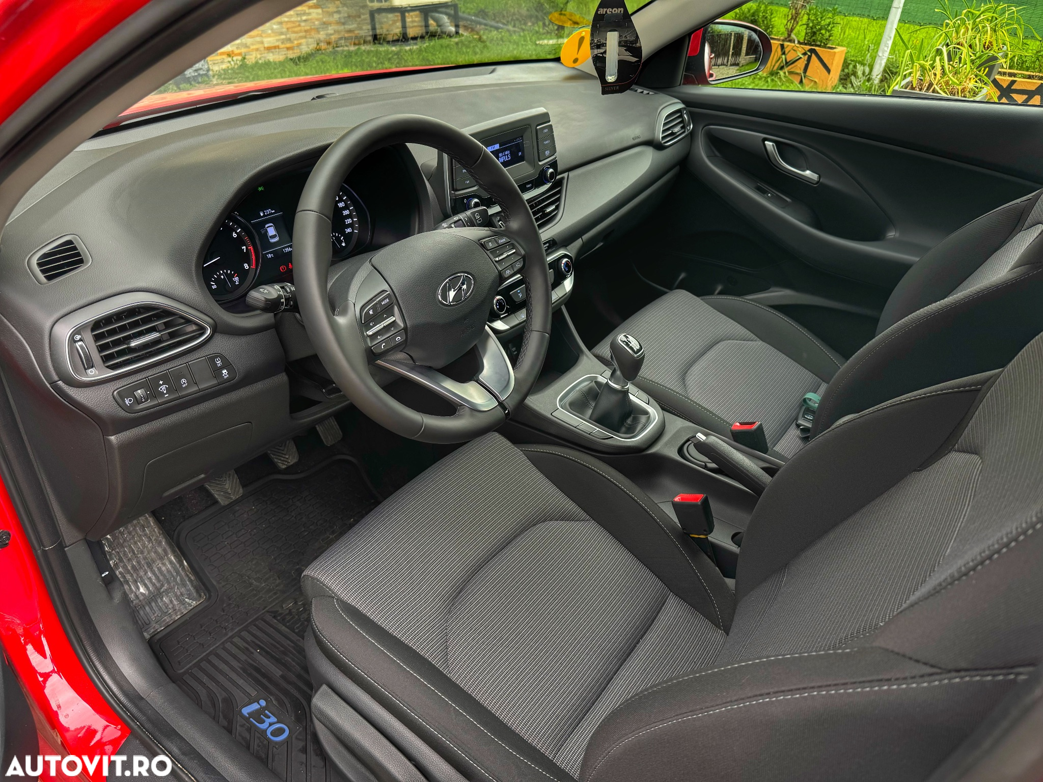 Hyundai i30 1.5 110CP 5DR M/T Comfort - 9