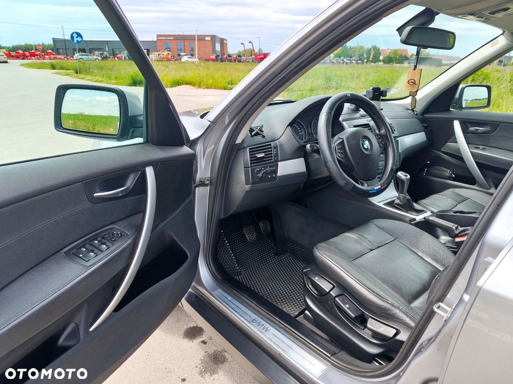 BMW X3 2.0d - 9