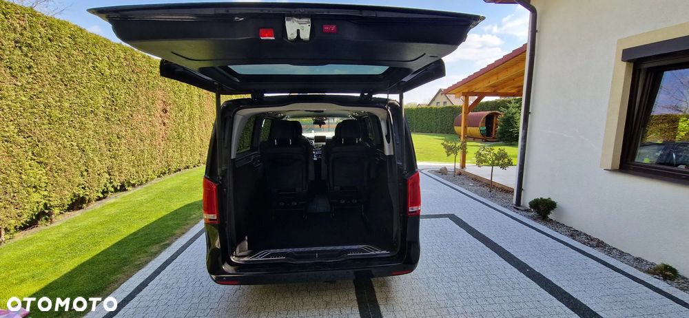Mercedes-Benz V-Class 2016 photo 3