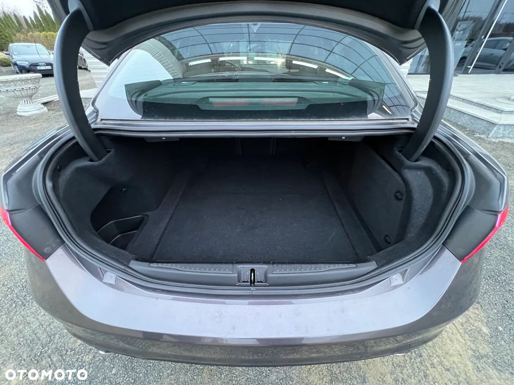 Alfa Romeo Giulia 2.0 Turbo Business - 24