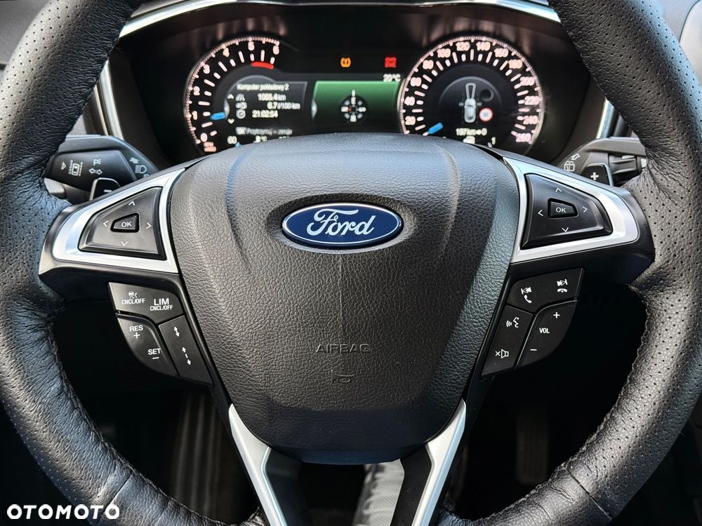 Ford Mondeo 2.0 TDCi Bi-Turbo Titanium PowerShift - 17