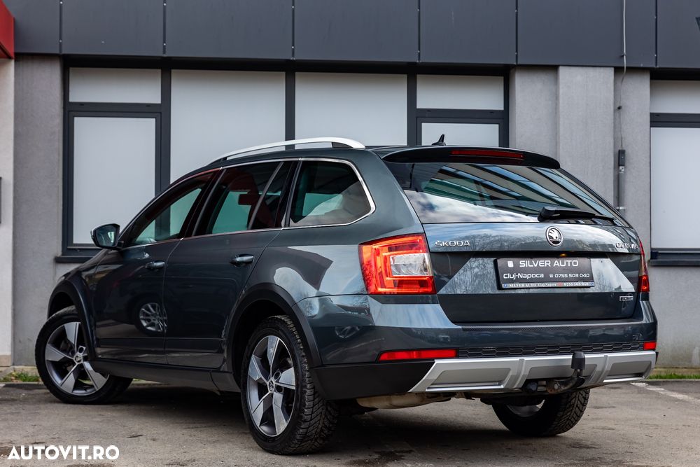 Skoda Octavia Combi 2.0 TDI (Green tec) 4x4 DSG Scout - 28