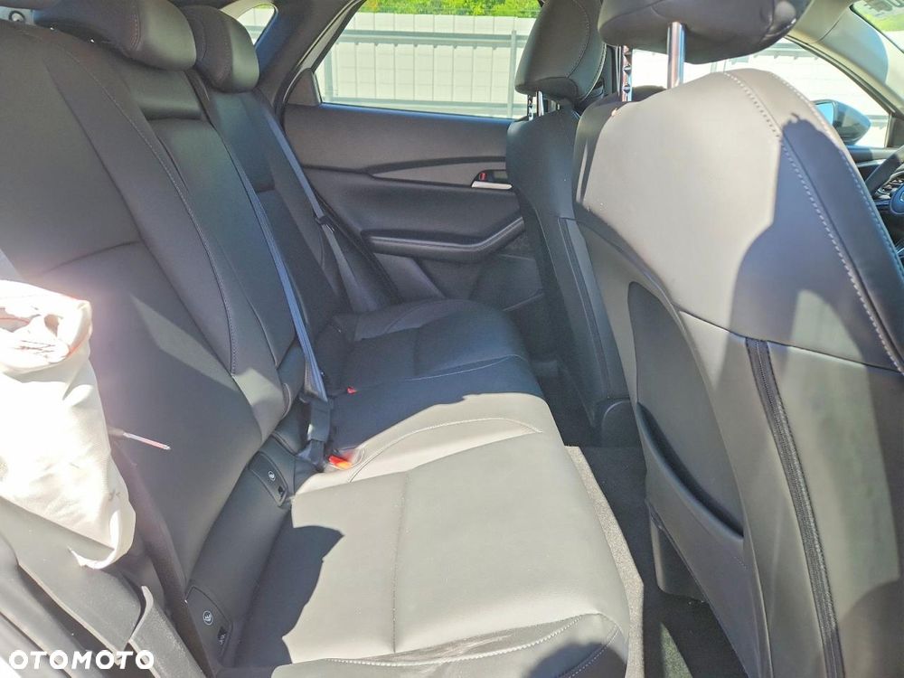 Mazda CX-30 - 12