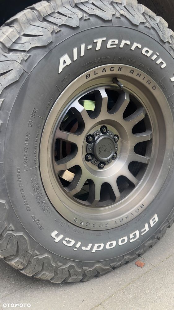 Nissan Pathfinder - 8