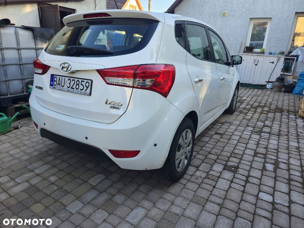 Hyundai ix20 - 3