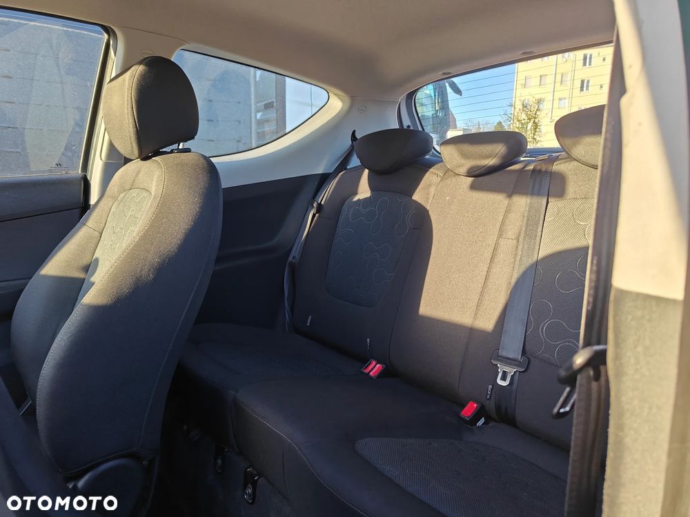 Hyundai i20 1.2 Edition 20 - 8