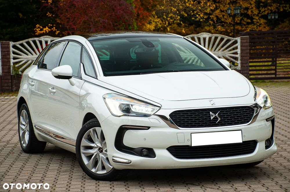 DS Automobiles DS 5 - 11