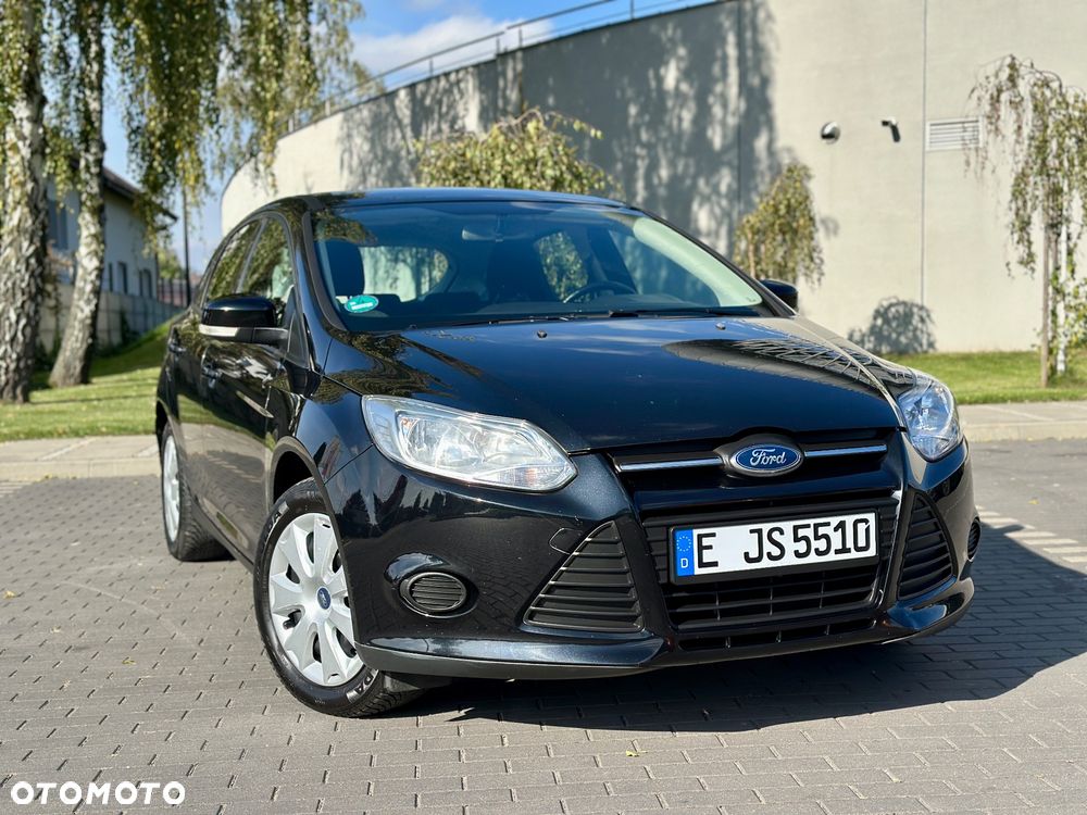 Ford Focus 1.6 Ambiente - 1