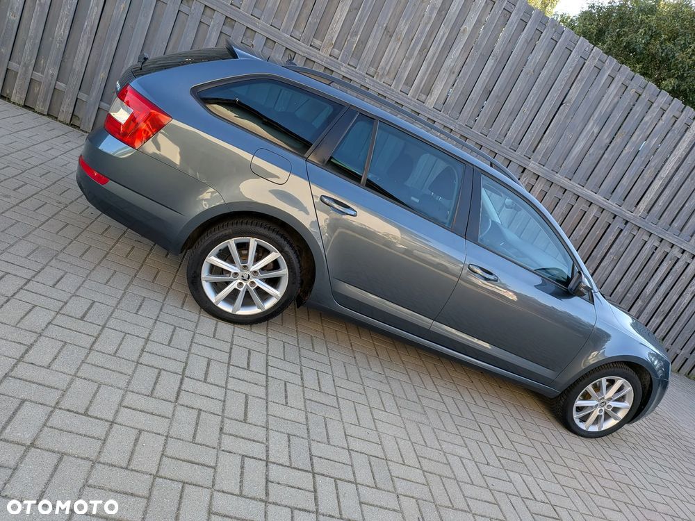 Skoda Octavia 2.0 TDI Ambition - 6