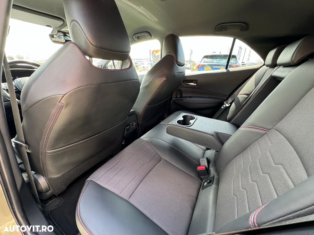 Toyota Corolla 2.0 Business Edition - 29