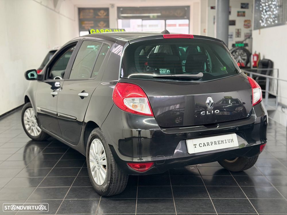 Renault Clio 1.2 16V Dynamique - 5