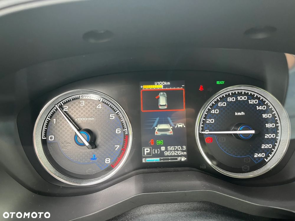 Subaru Forester 2.0i-L Platinum (EyeSight) Lineartronic - 12