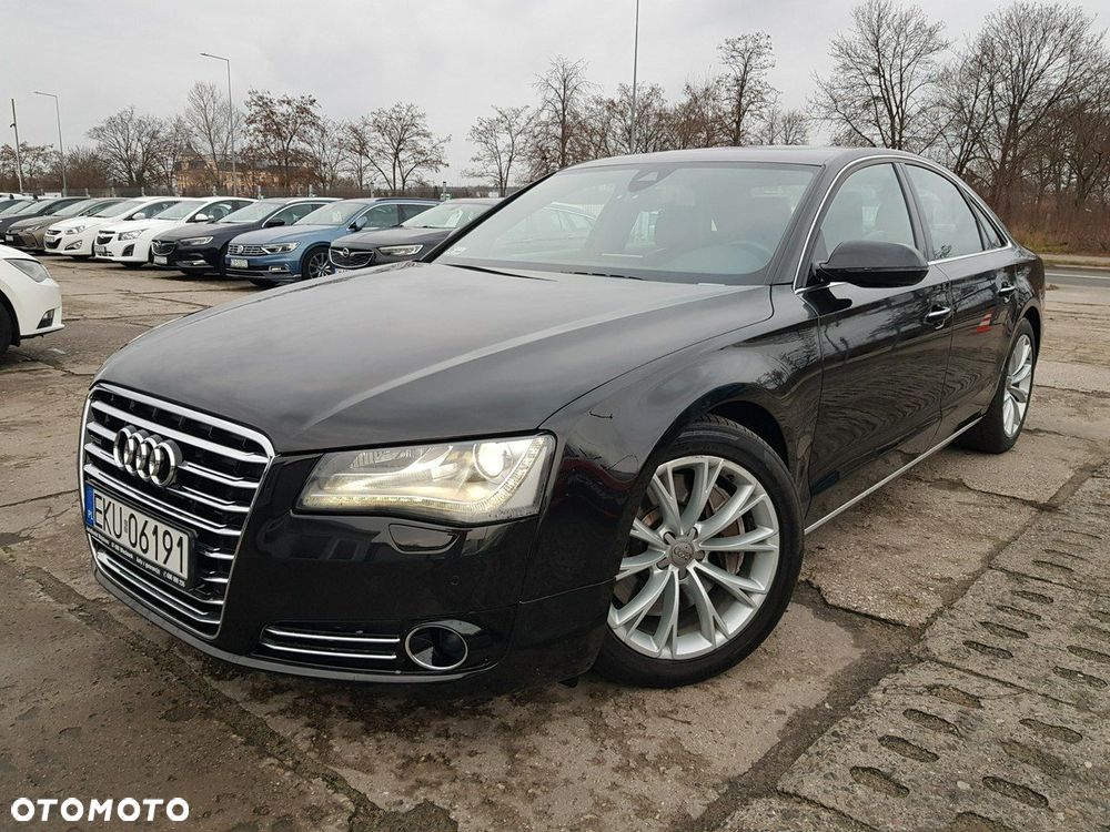 Audi A8 4.2 FSI Quattro - 1