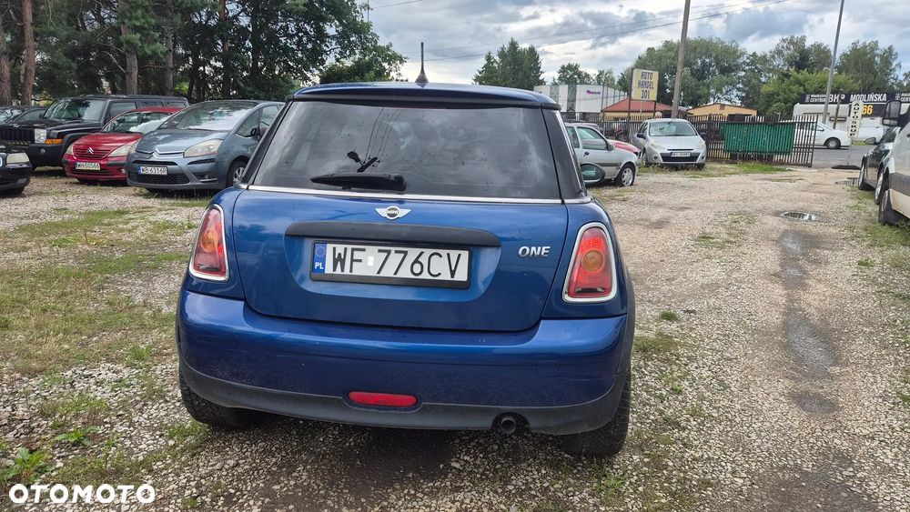 MINI ONE Standard - 7