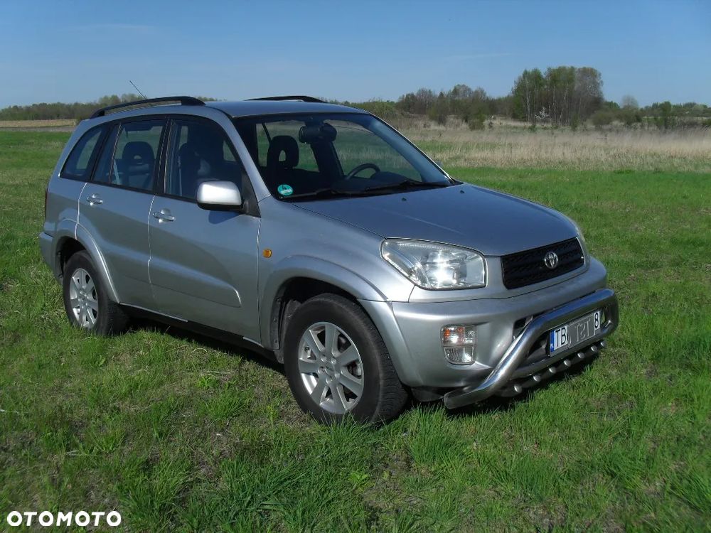 Toyota RAV4 - 5