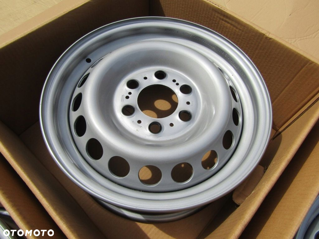 4x Felgi 16 VW Crafter Mercedes Sprinter 311 313 315 316 907 910 - 12