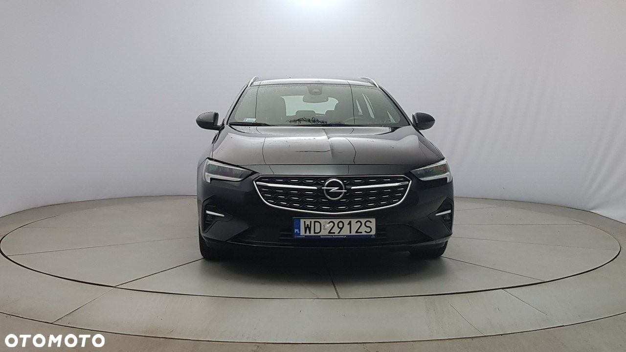 Opel Insignia - 2
